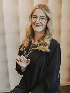 Sina Aileen-Redlich Sina Aileen-Redlich